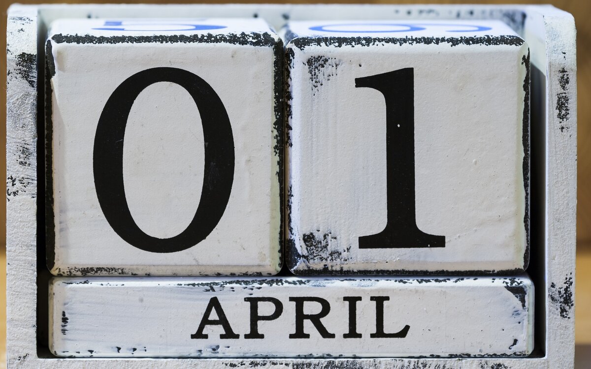 April, April: Kirche im HR