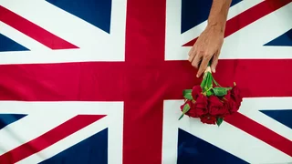 Elizabeth II. - Herzlichen Glückwunsch zum 100.