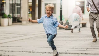 Das Kind mit dem Ballon