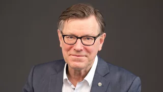 Dr. Matthias Viertel