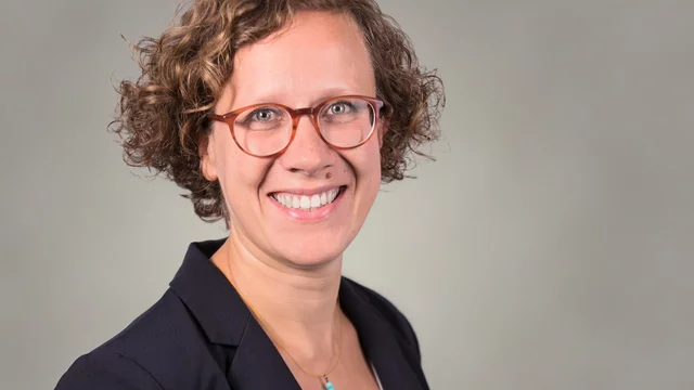 Schilling, Dr. Annegreth