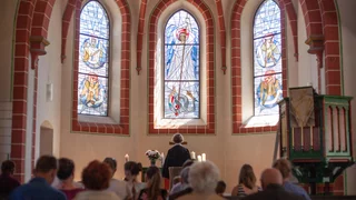 Störung in der Kirche