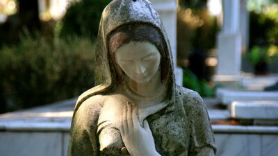 Maria, der Leib und die Revolution