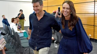 Nicht mehr genug im Tank - Jacinda Ardern