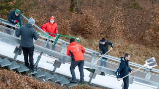 Schneeberge versetzen