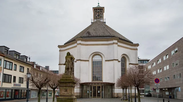 Ansicht der Karlskirche in Kassel