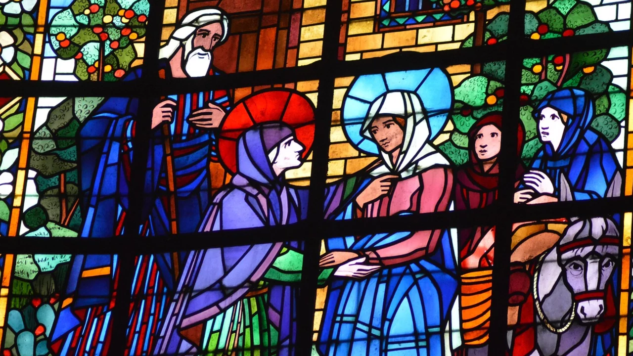 Kirchenfenster mit Heiligen