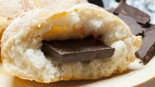 Unser täglich Schokoladenbrötchen gib uns heute!