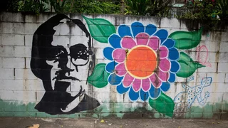 Oscar Romero, Heiliger der Armen