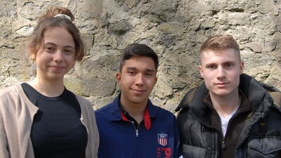 Pauline, Albert und Marc - Schüler:innen helfen Geflüchteten aus der Ukraine